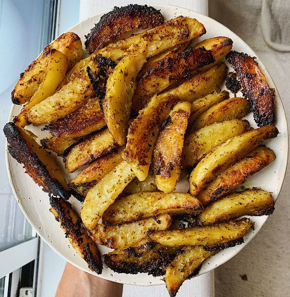 Crispy Greek Roasted Potatoes